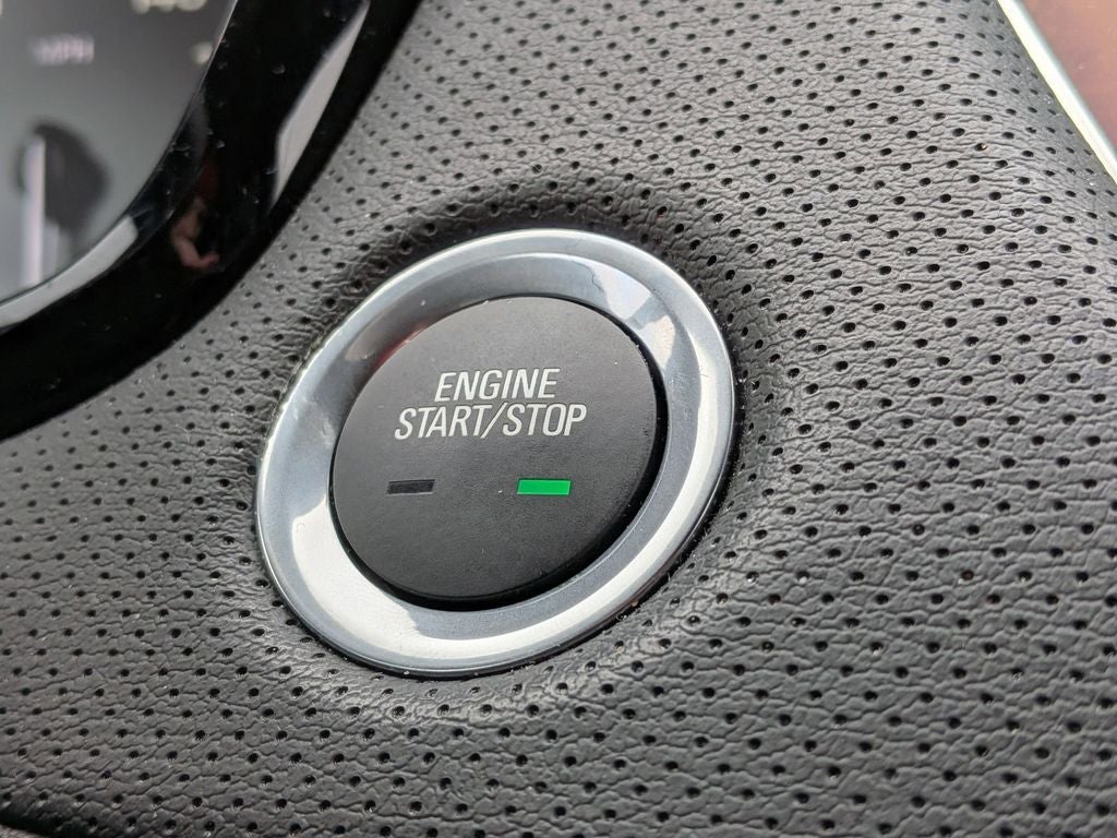 2025 Cadillac XT6 Luxury