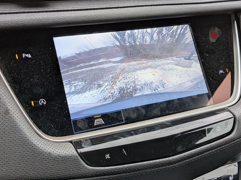 2025 Cadillac XT6 Luxury