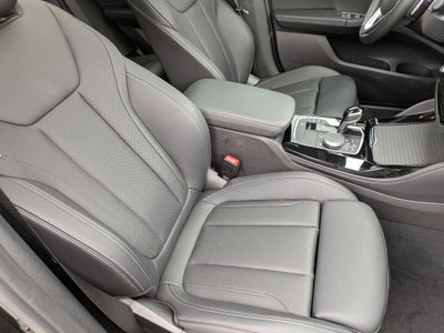 2023 BMW X4 xDrive30i