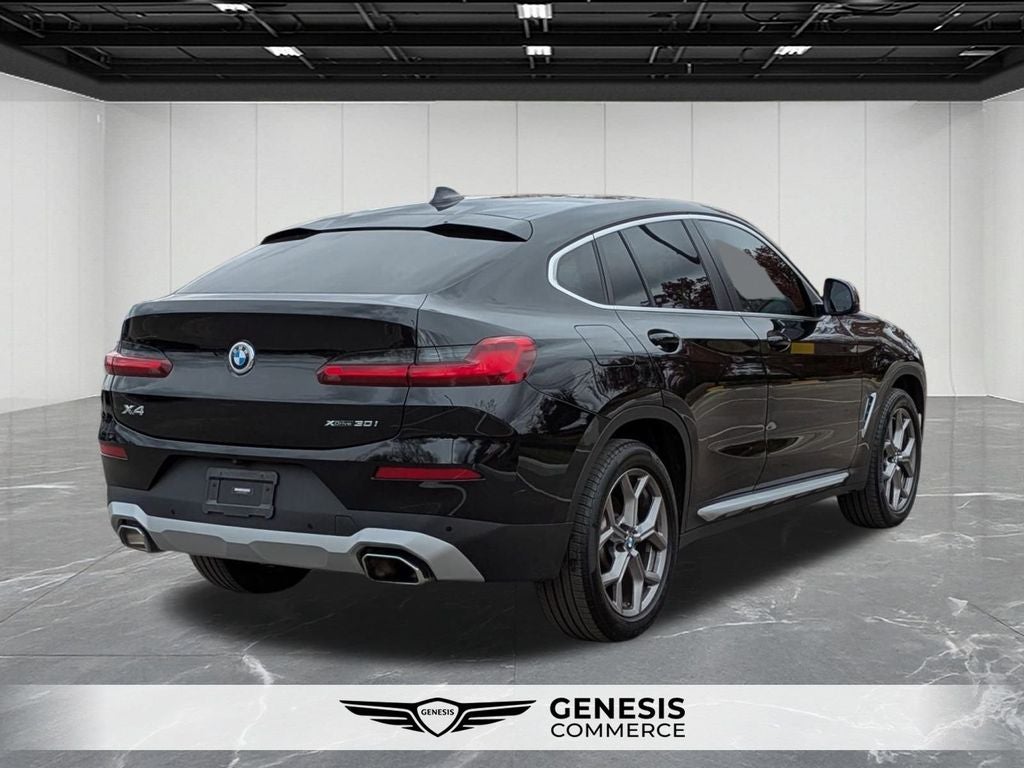 2023 BMW X4 xDrive30i