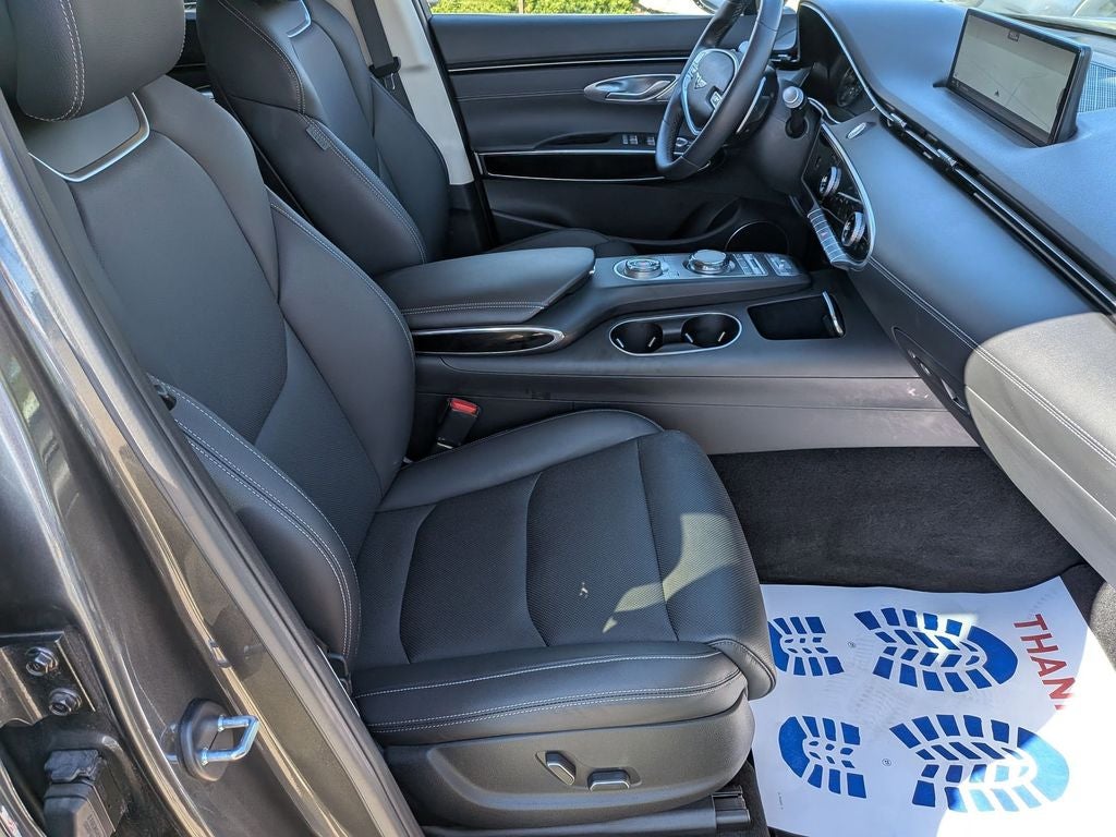 2025 Genesis GV70 2.5T