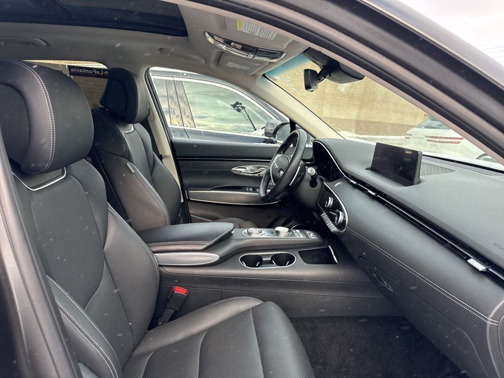 2023 Genesis GV70 2.5T