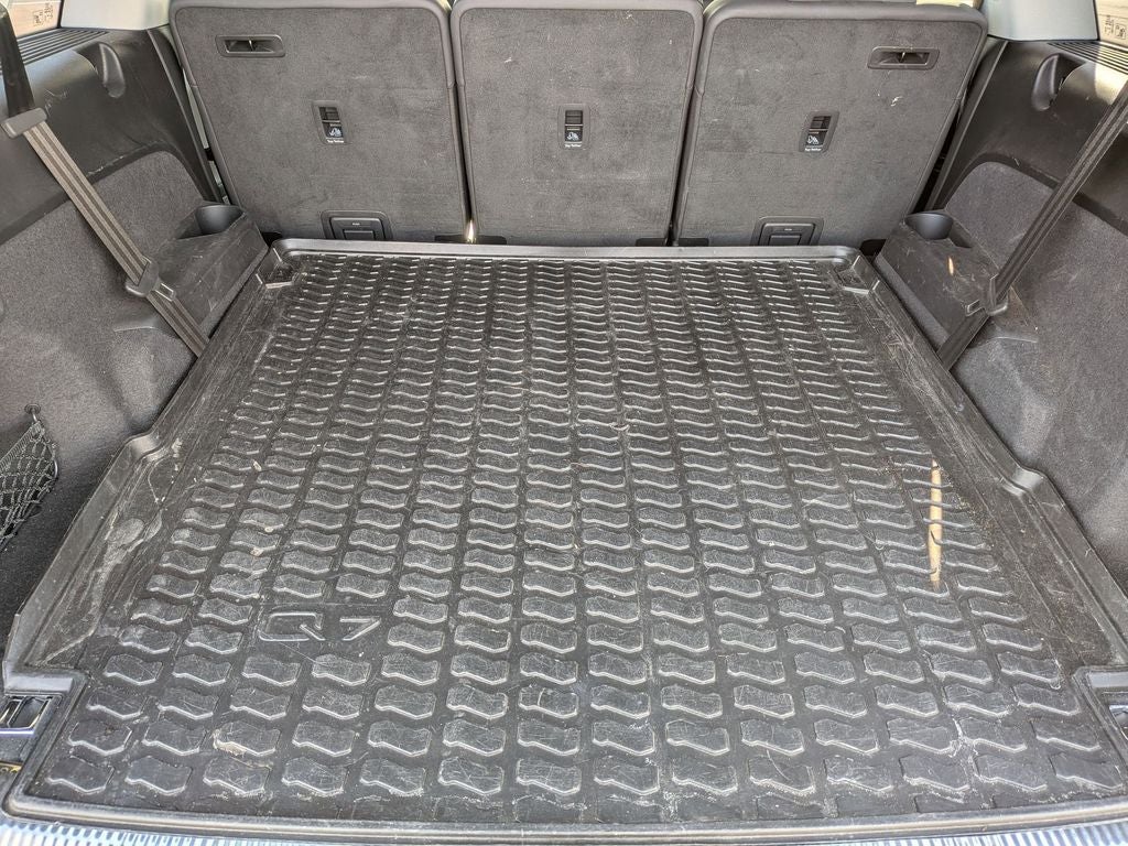 2023 Audi Q7 55 Prestige quattro