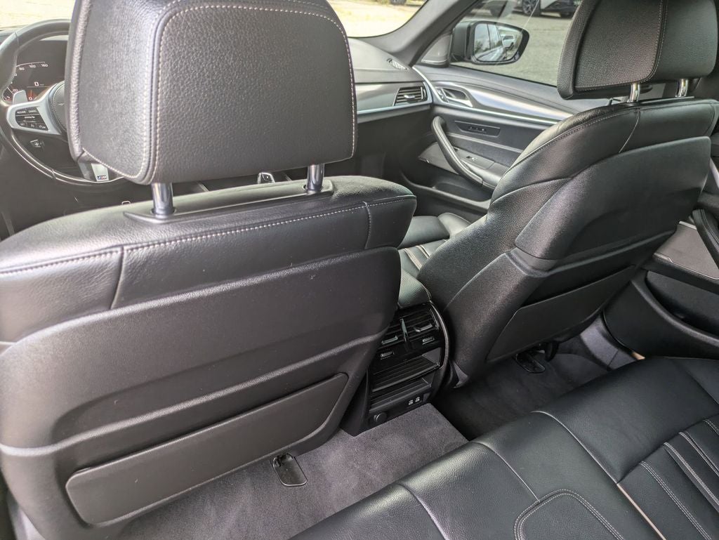 2022 BMW 5 Series M550i xDrive