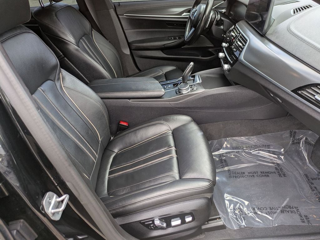 2022 BMW 5 Series M550i xDrive